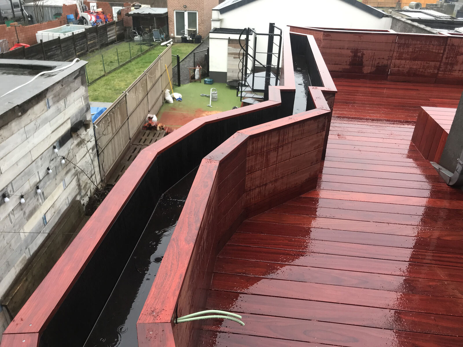 Buitenschrijnwerk: carports, terrassen & poolhouses — werf 5