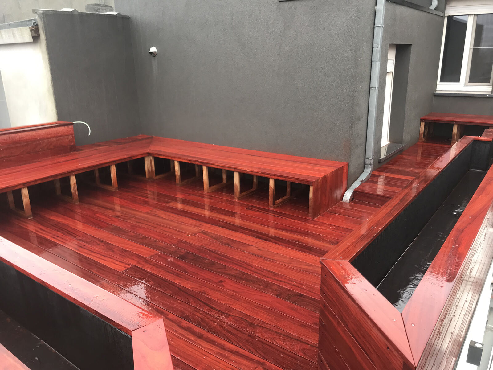 Gevelbekleding in hout — werf 6